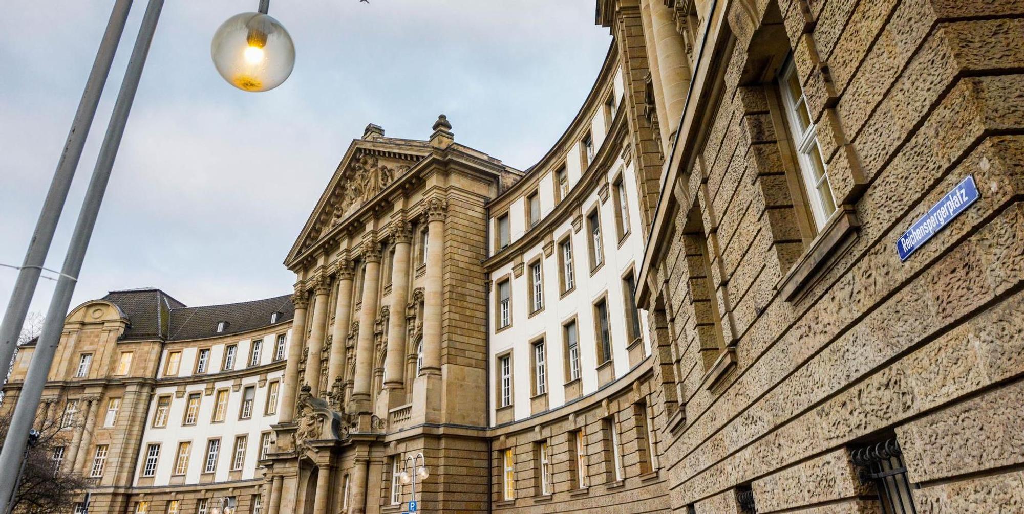 Justiz Reichensberger Platz Weis