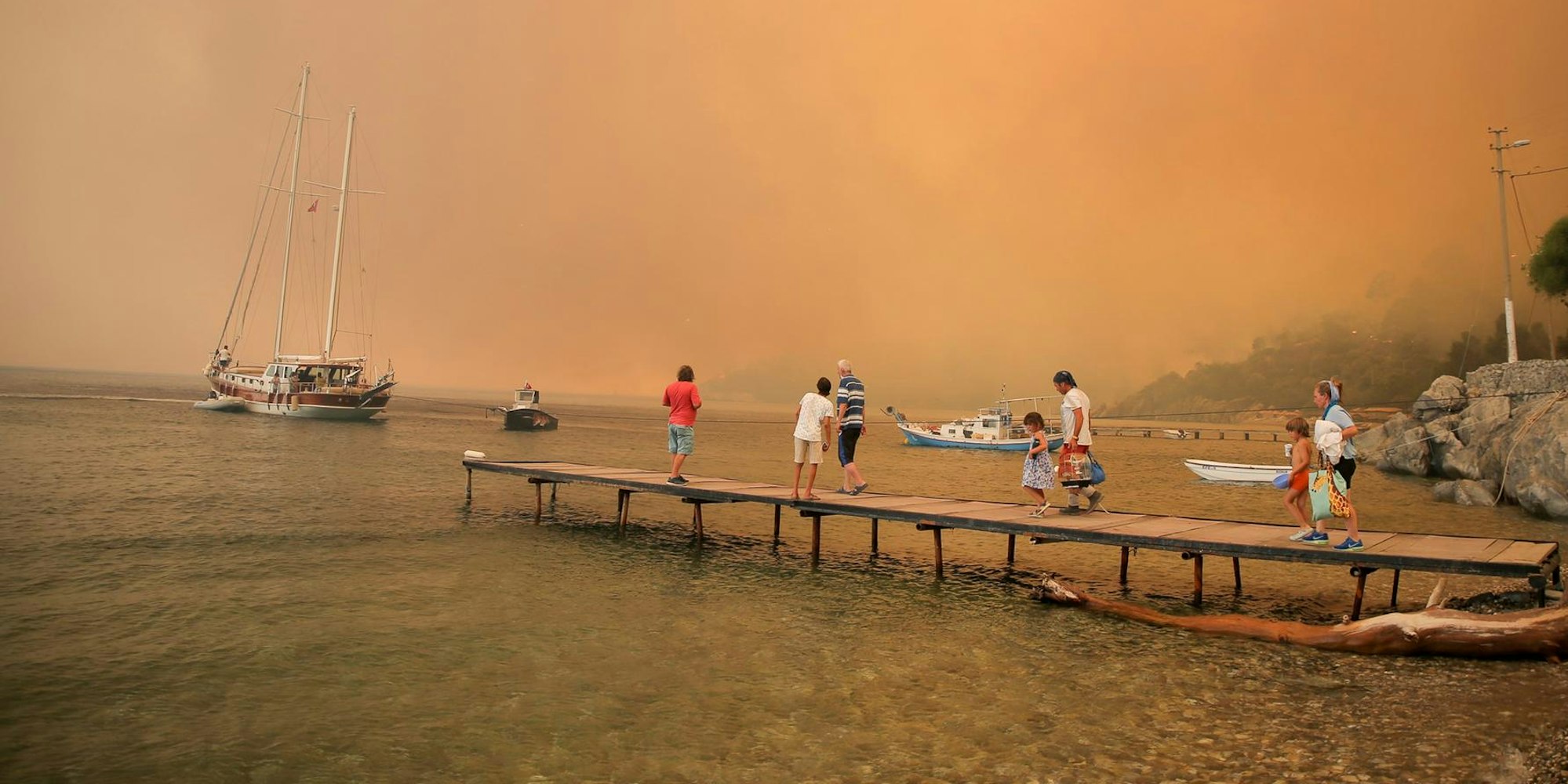 Türkei Waldbrand Evakuation