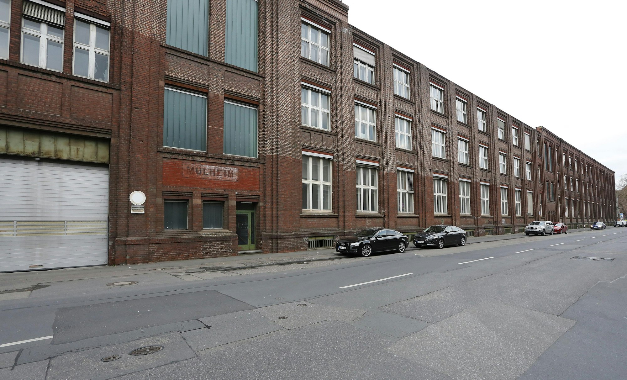 Verwaltungsgebäude 23