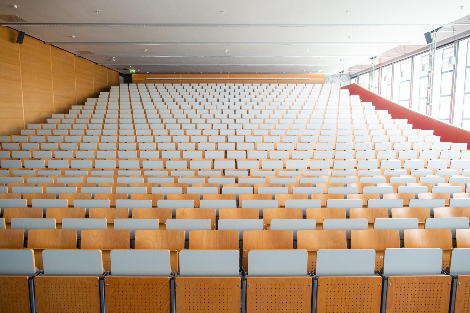 Leerer Hörsaal