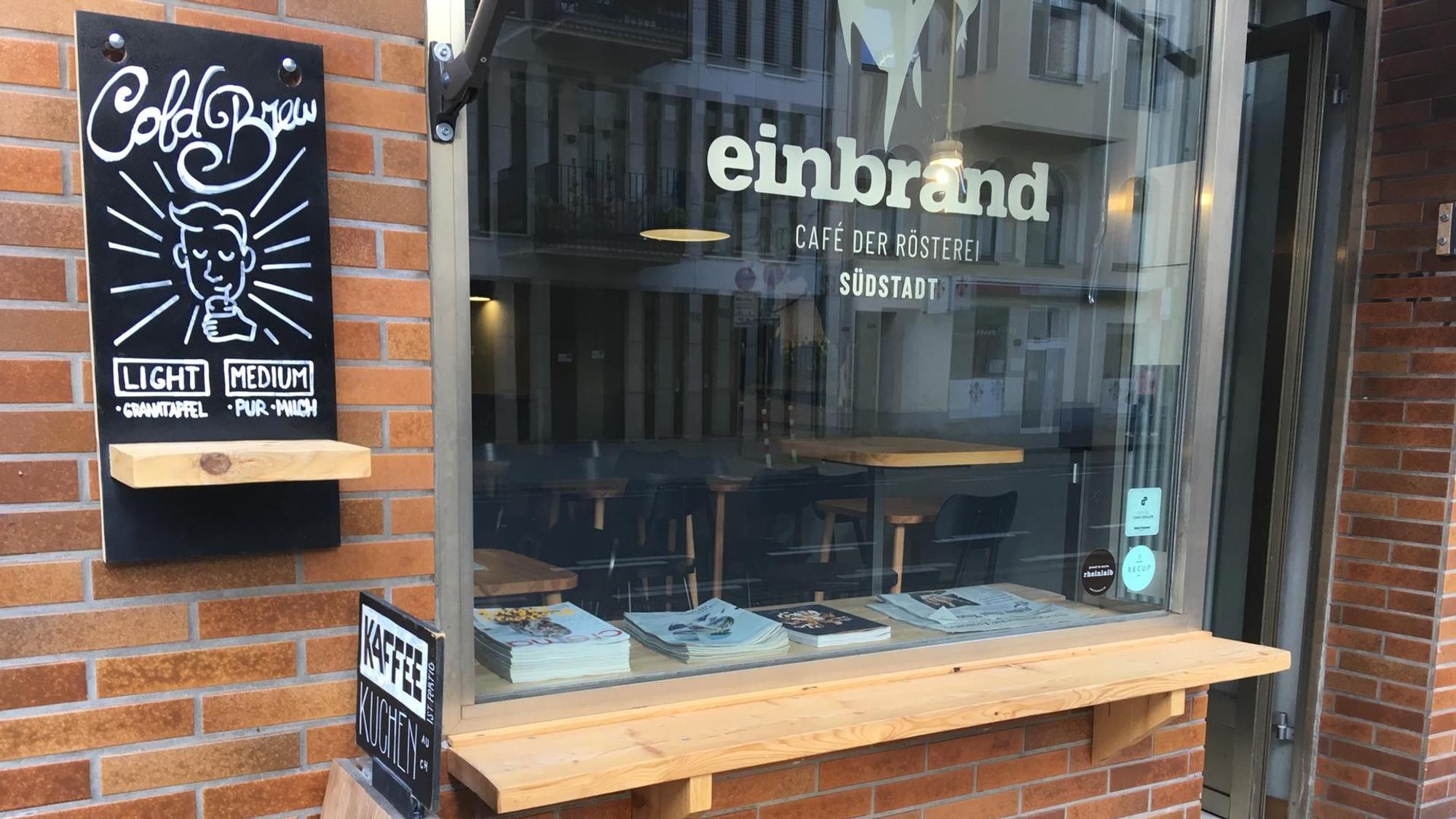 Das Einbrand von außen.