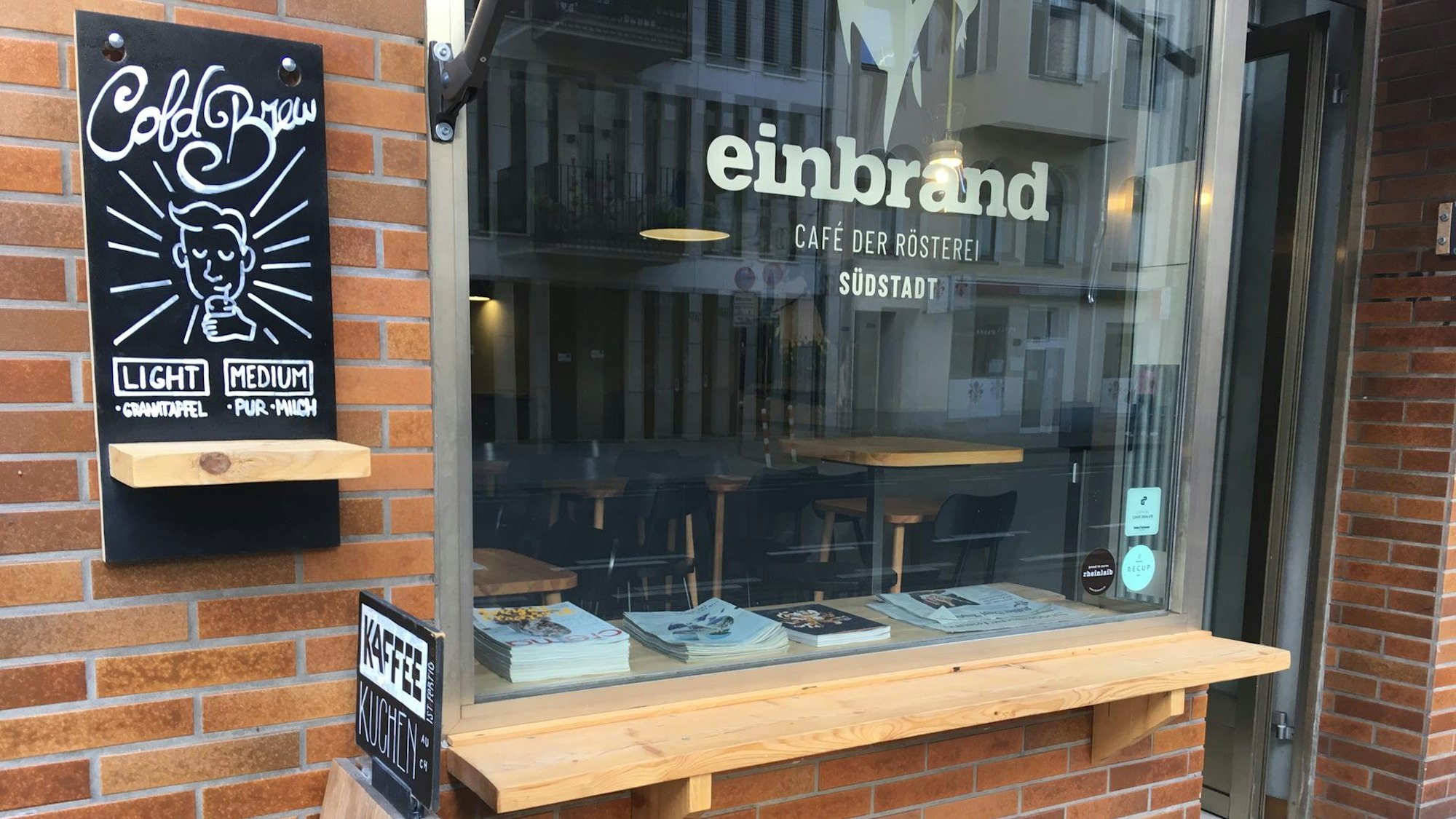 Das Einbrand von außen.