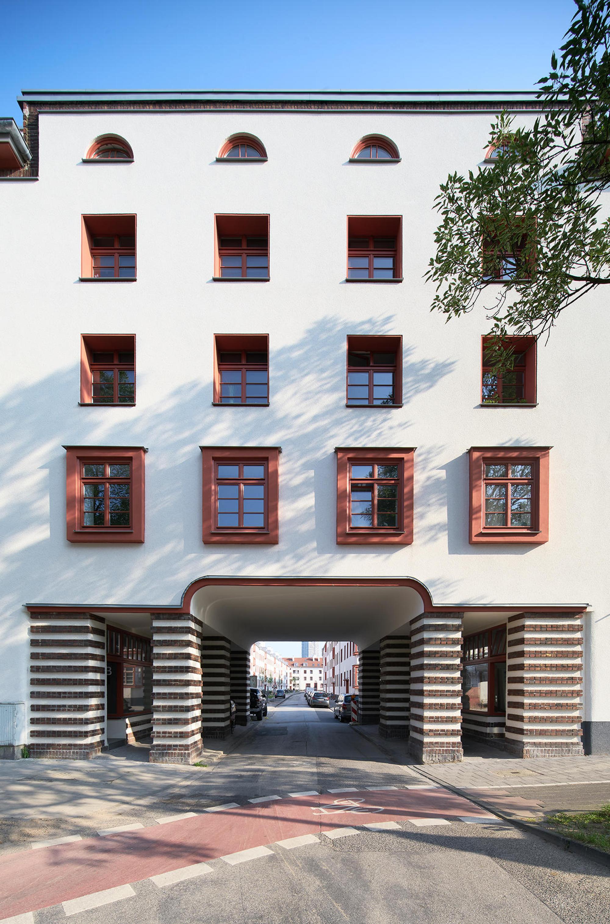 Naumannsiedlung_meuterarchitektur-floczark plan-ing._Jens Willebrand Photografie