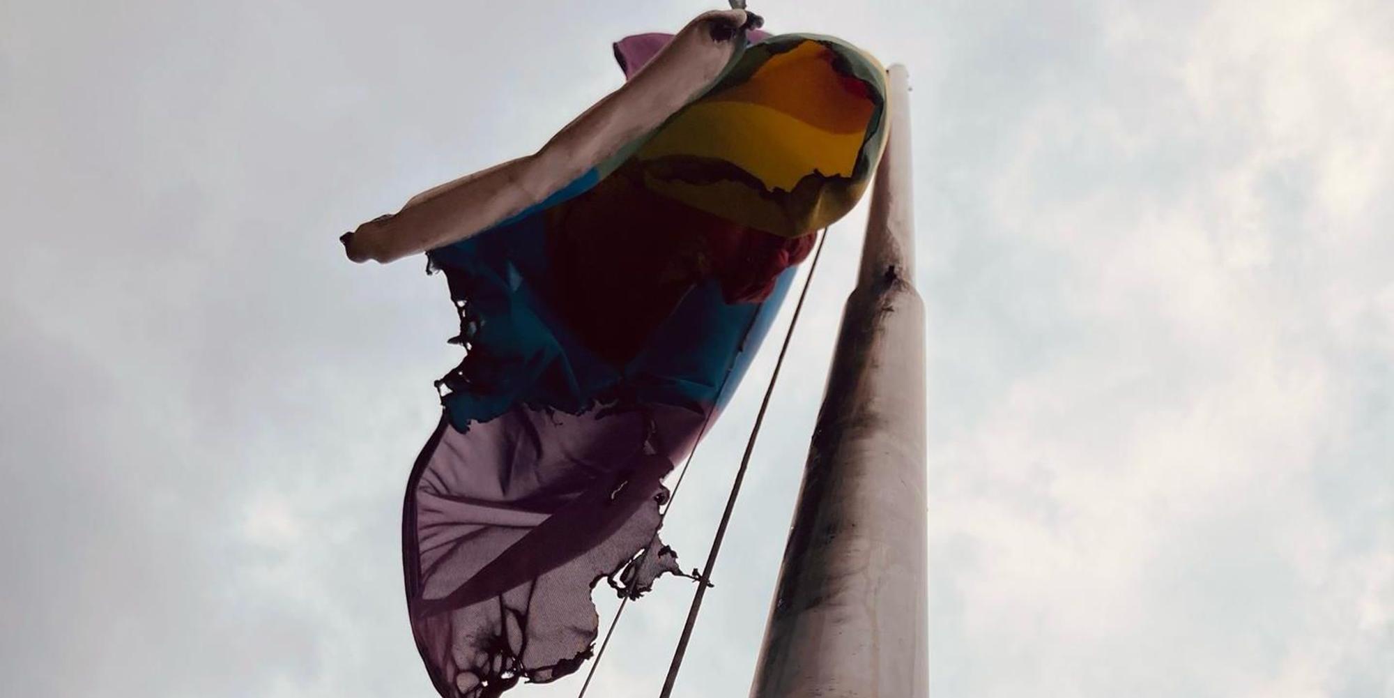 Verbrannte Flagge 1