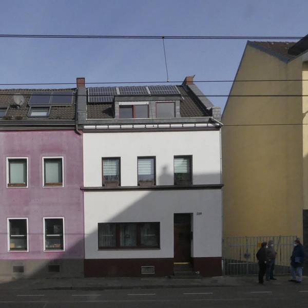 roes-huehnerhaeuschen-001
