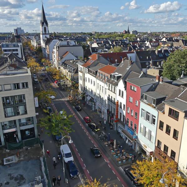roes-venloer-str-verkehr-007