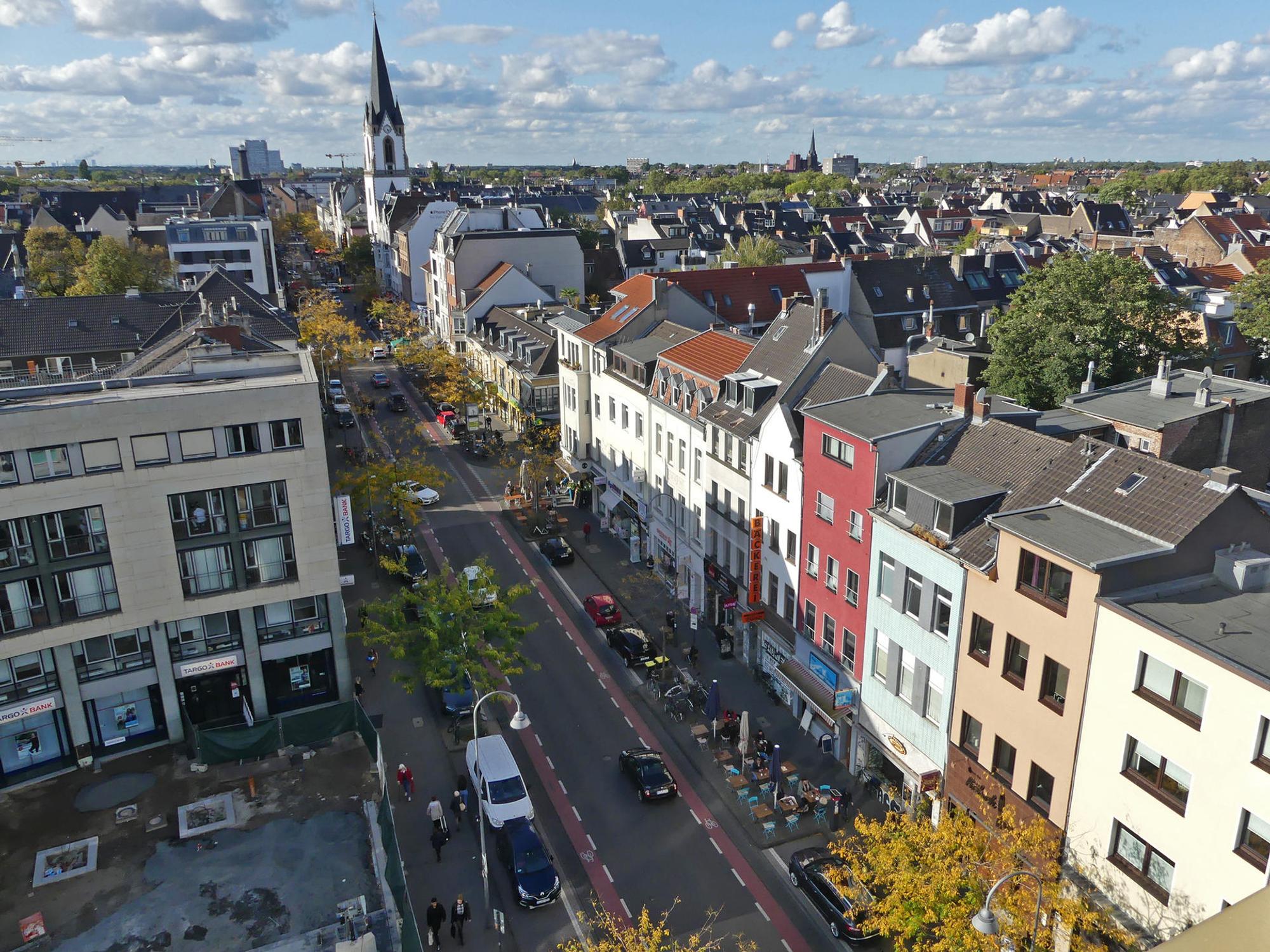 roes-venloer-str-verkehr-007