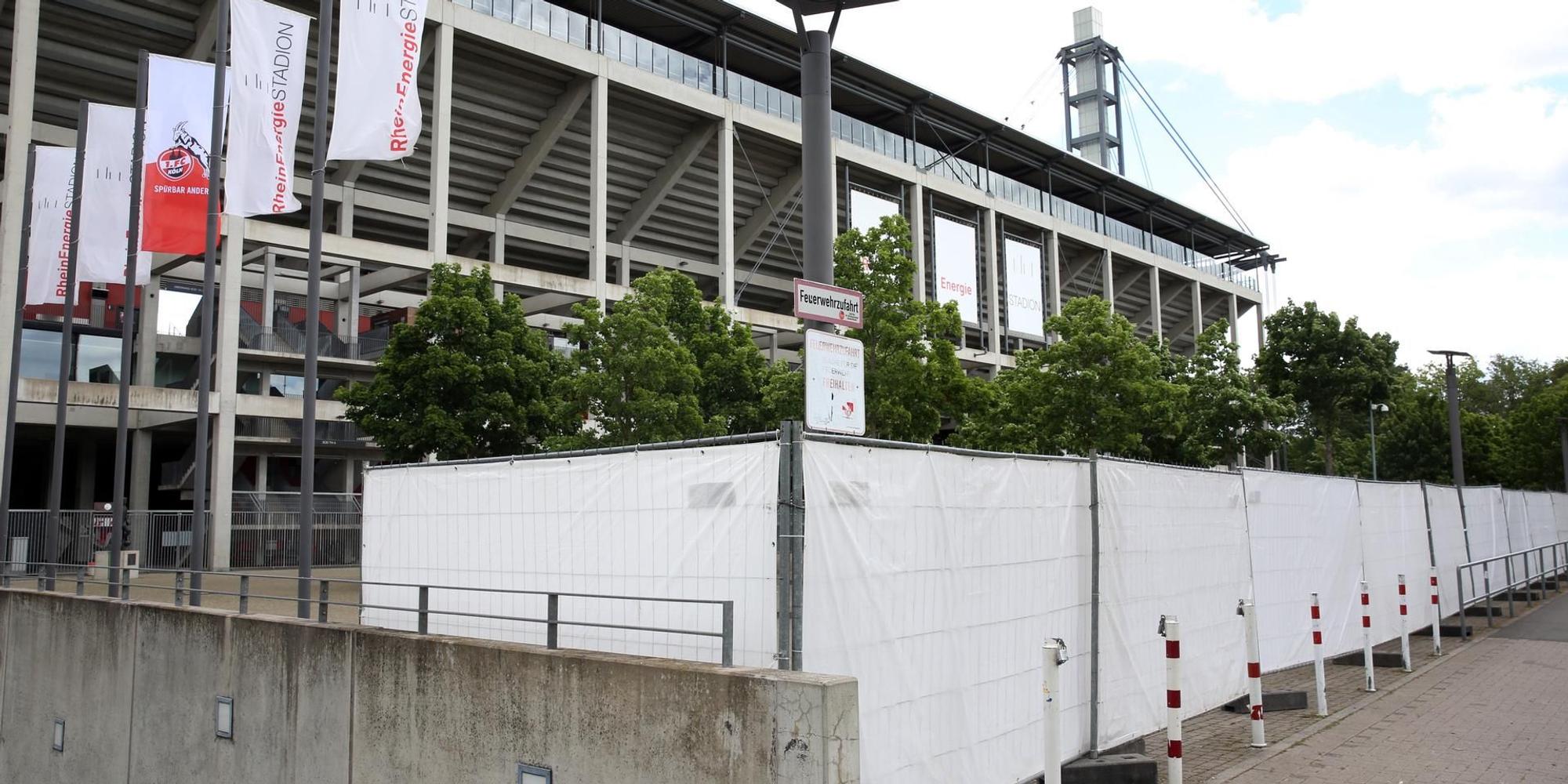 Abgesperrtes Rheinenergie-Stadio