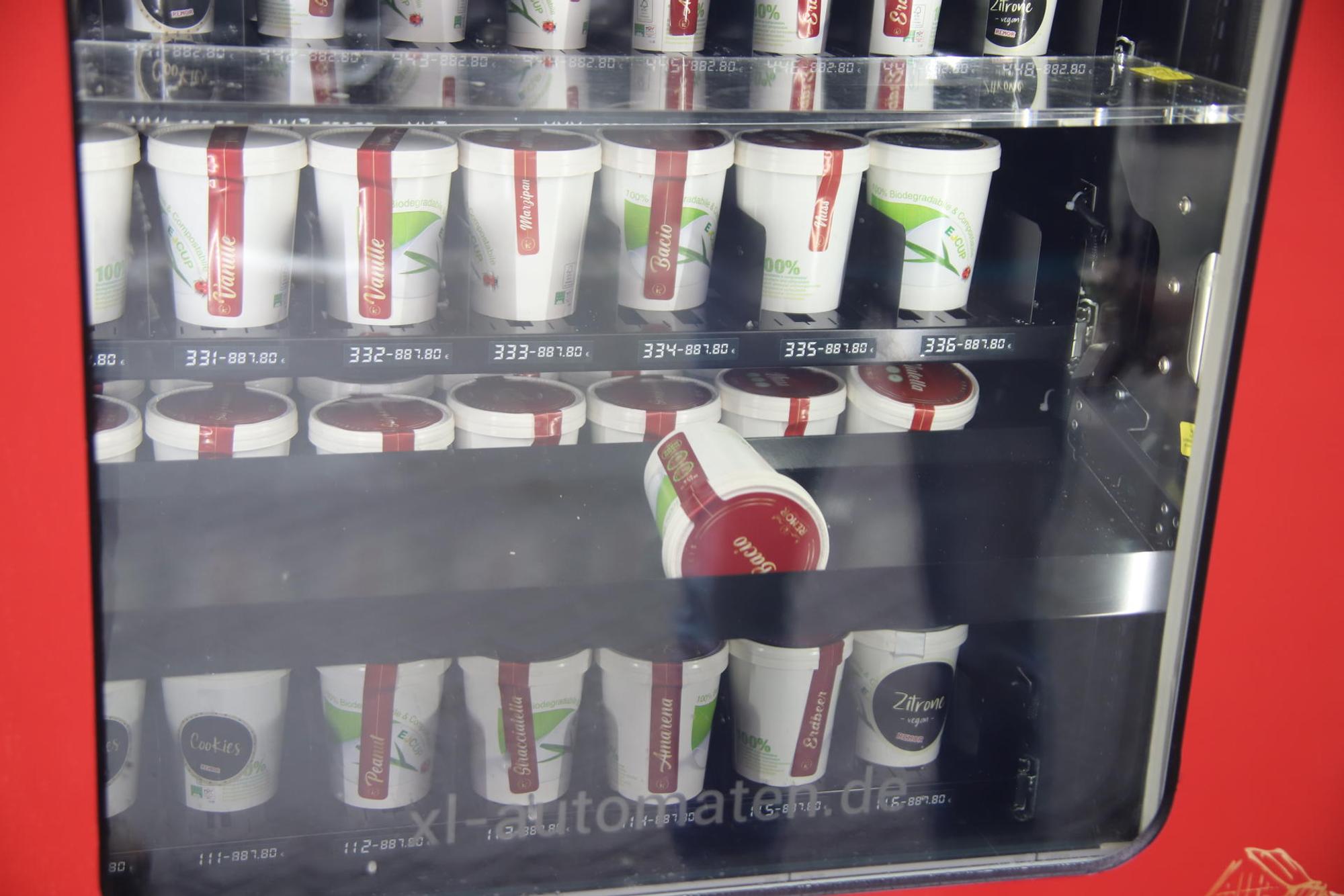 Hennef Eis 1