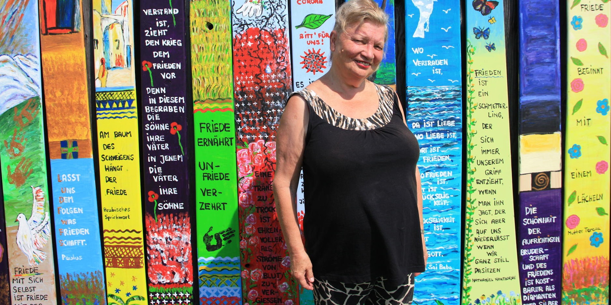 Bali_Tollak_Friedensbretter