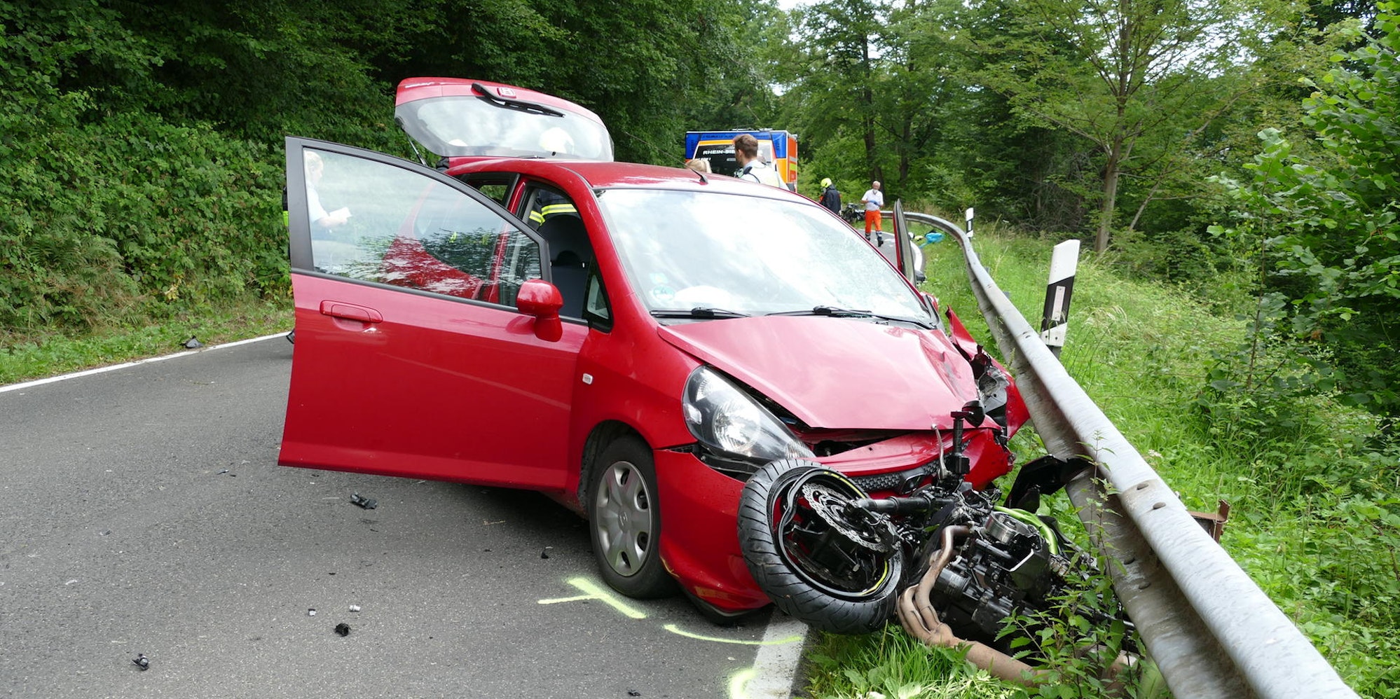 Unfall Bach 1 FUHRMANN