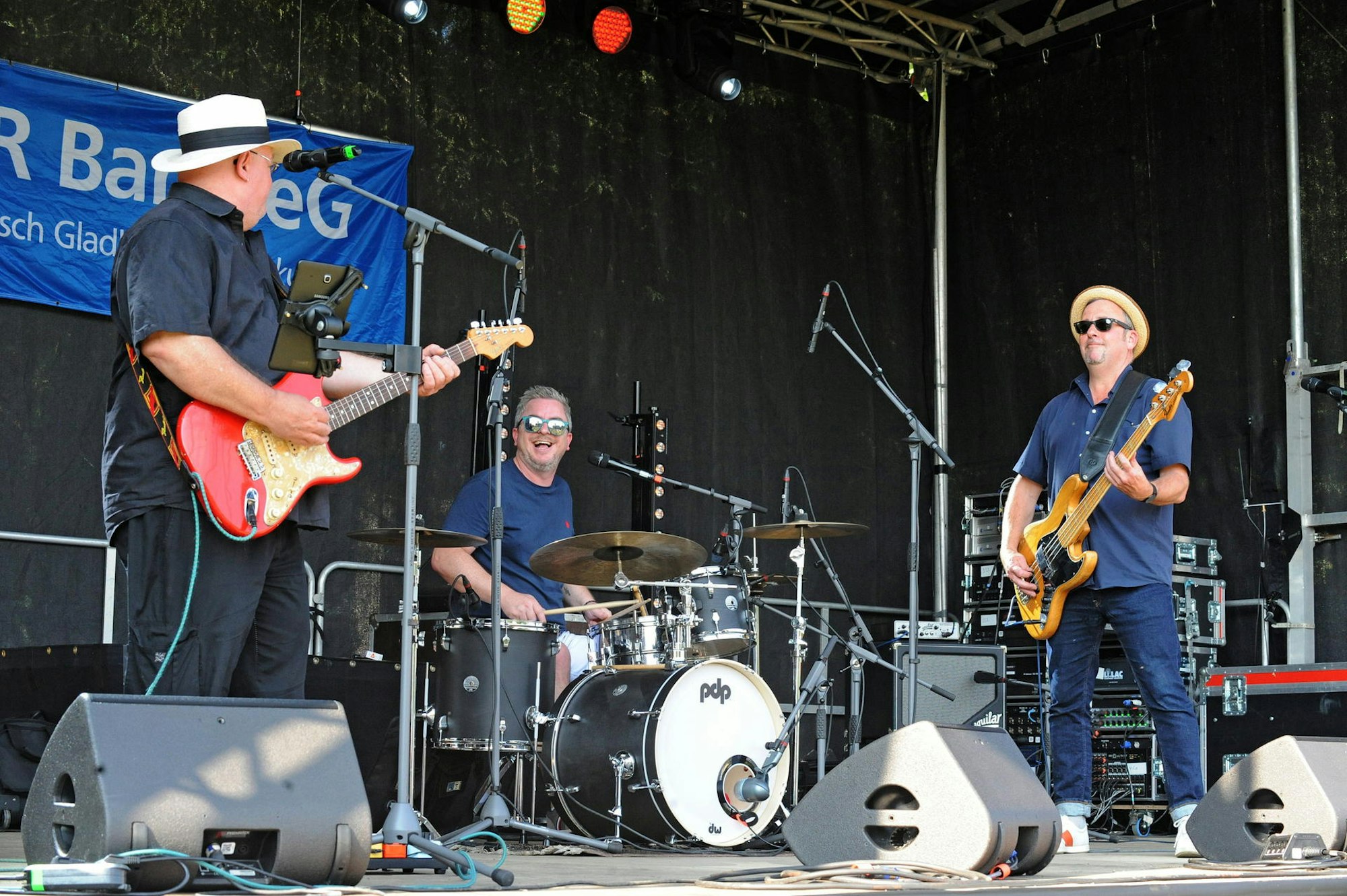 WU_grammo-festival_(1)