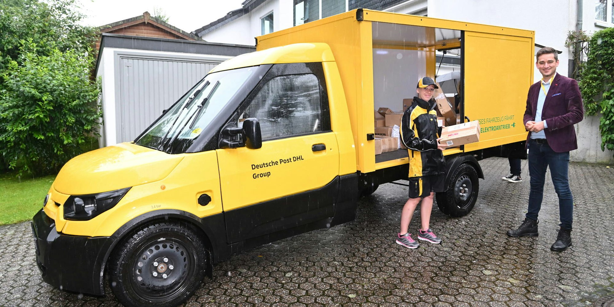 Elektro-Fahrzeuge Post Overath 140721