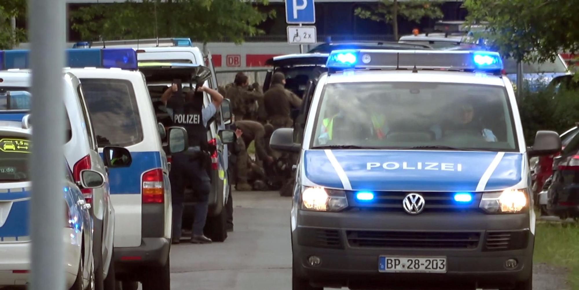Polizei Einsatz ICE Brandenburg