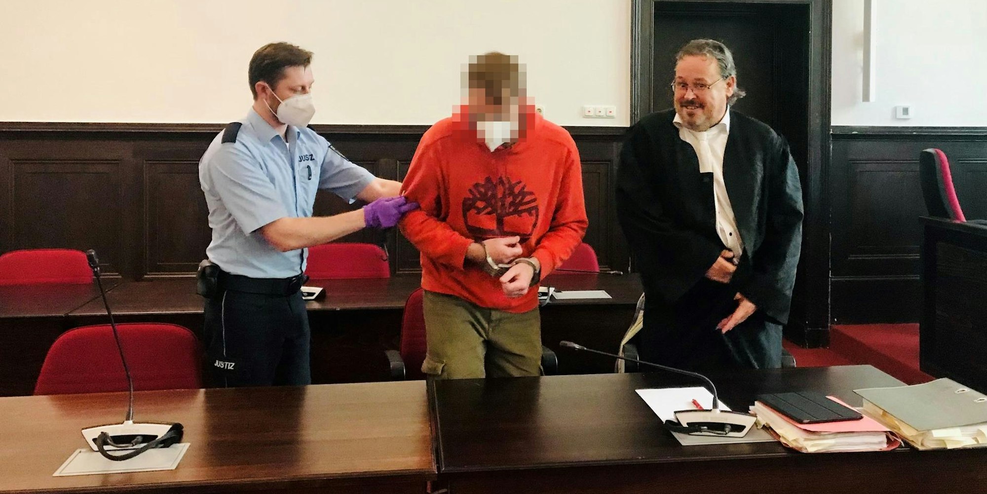 Prozess_Saeuglingsmisshandlung