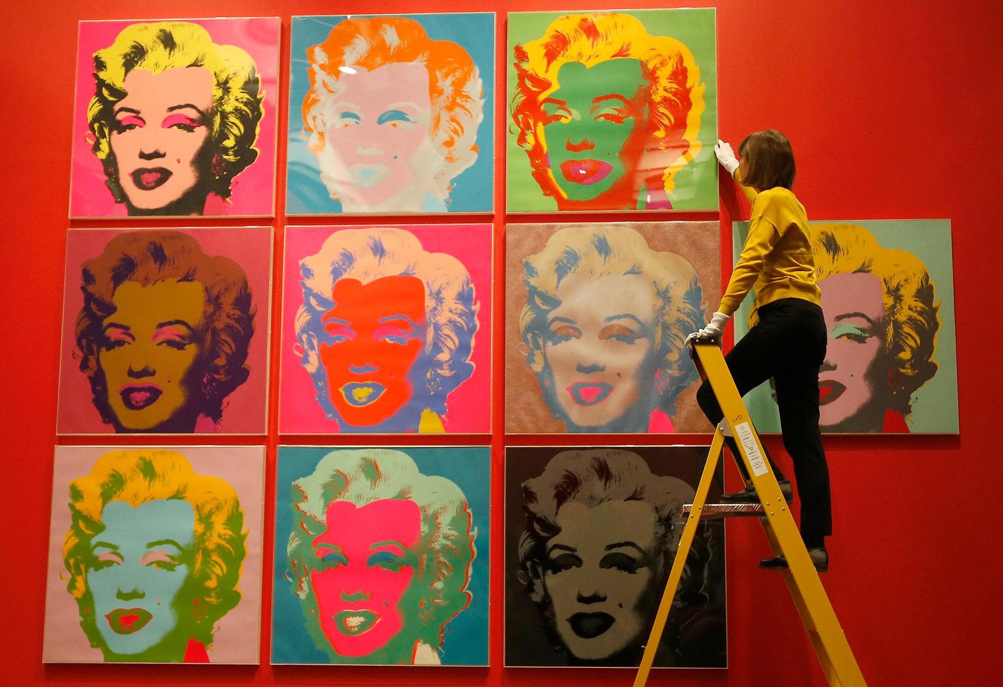 MonroebyWarholAusstellung_in_Londo_52455730