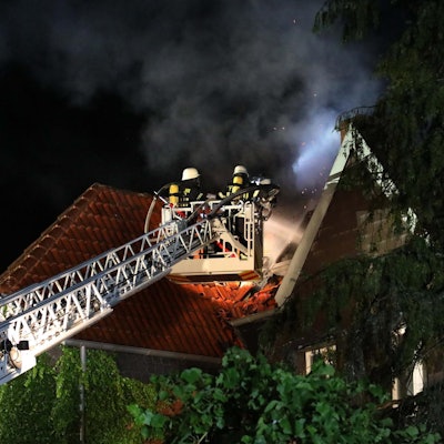 _6Roe_Brand_Hirschstrasse_9658