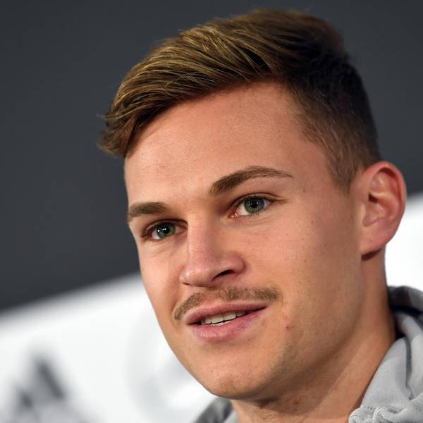 Joshua Kimmich trägt jetzt Schnäuzer