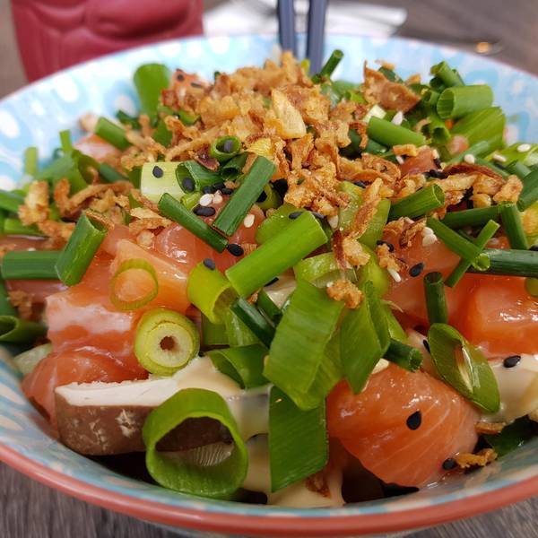 Poké Makai Henn Test Sushi Bowl