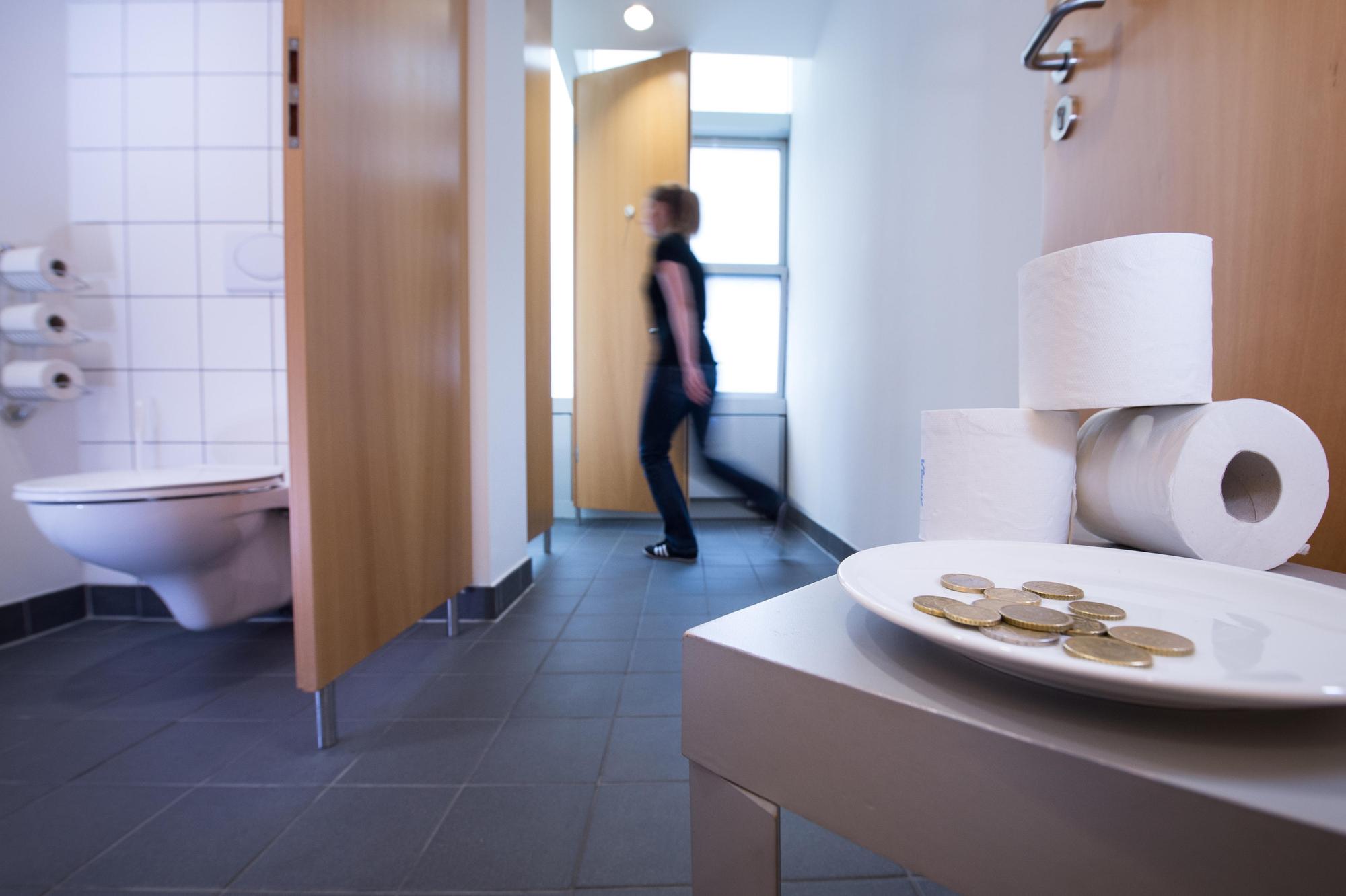 Öffentliche_Toilette_dpa