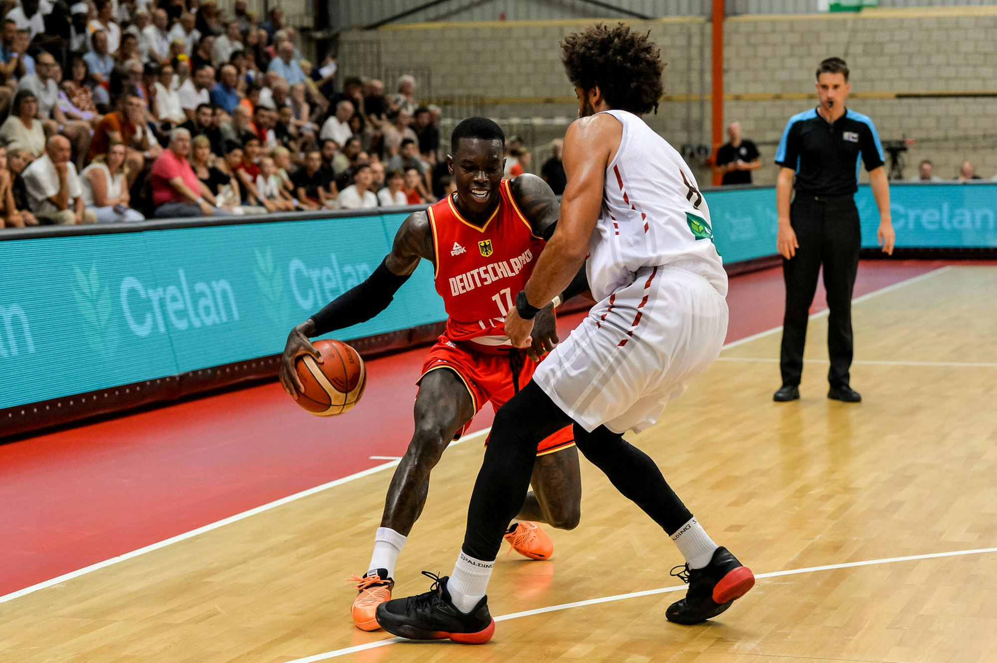 Dennis Schroeder in Belgien