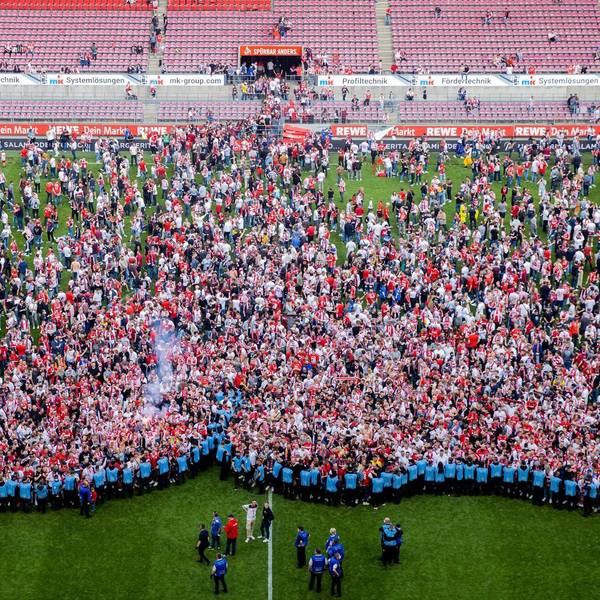 fc platzsturm