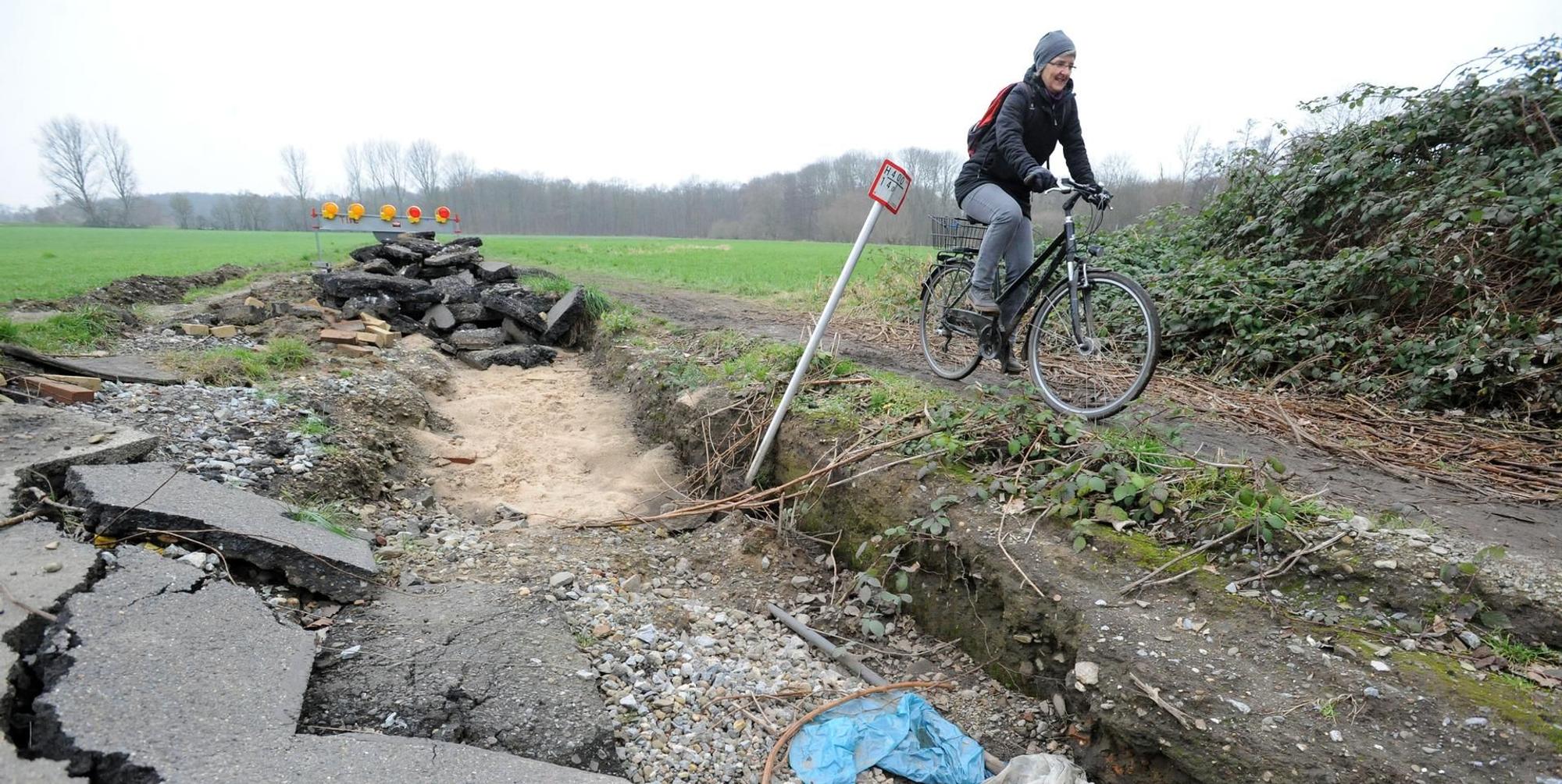 Radweg Lehrerin Leverkusen