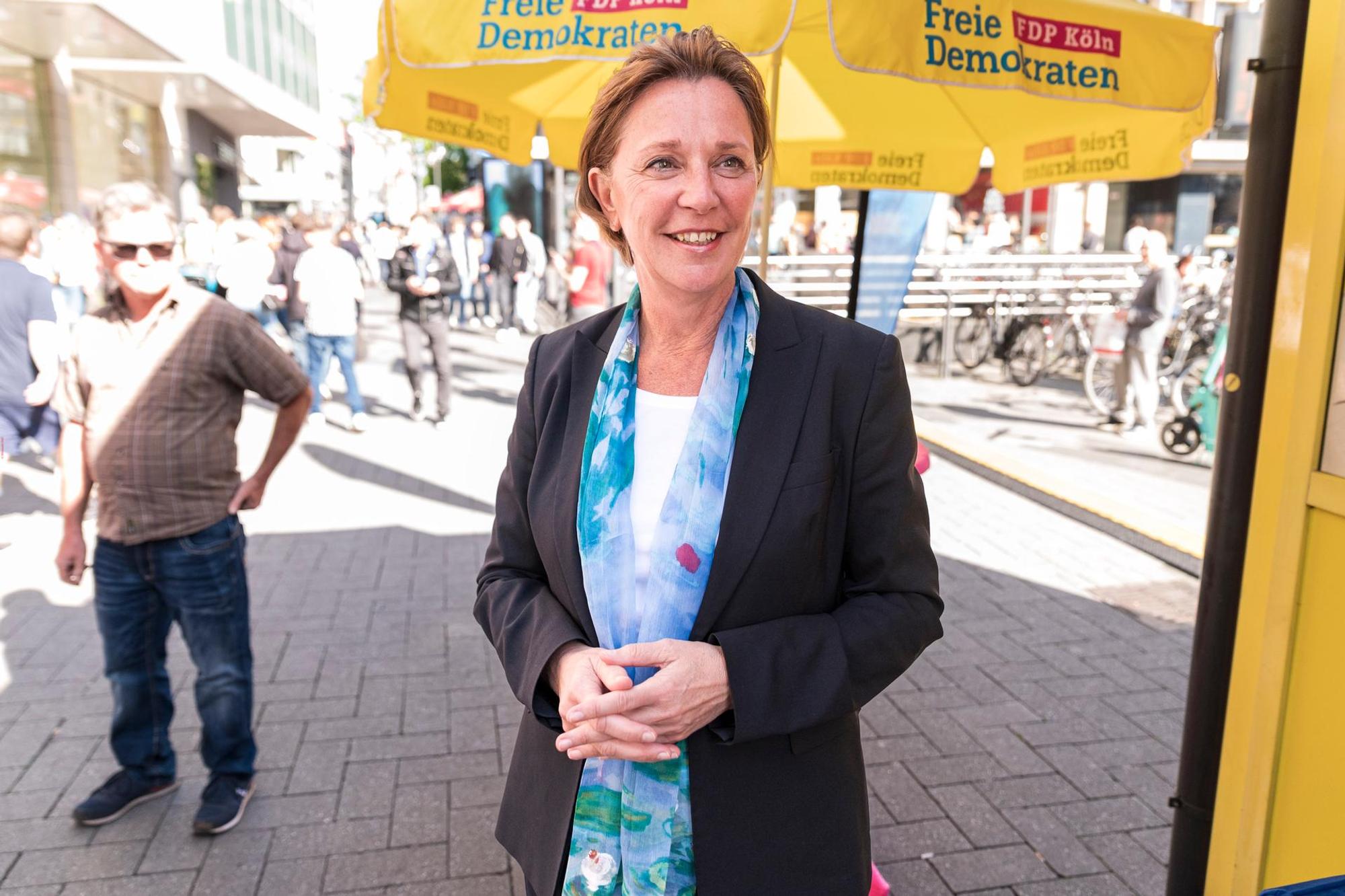 Yvonne Gebauer Neumarkt 280422