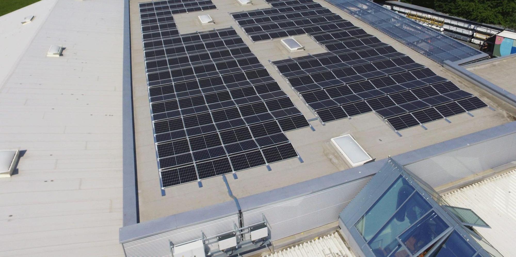 Fensterbau_Rolf_Solarpaneele