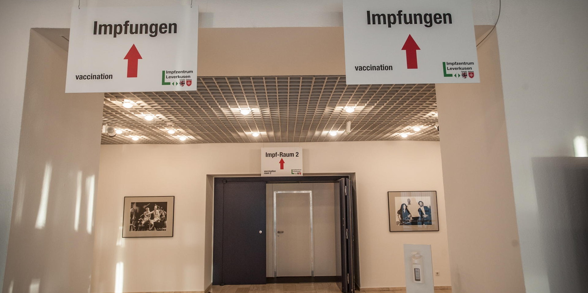 uebergabe_impfzentrum-leverkusen_ALF_5959