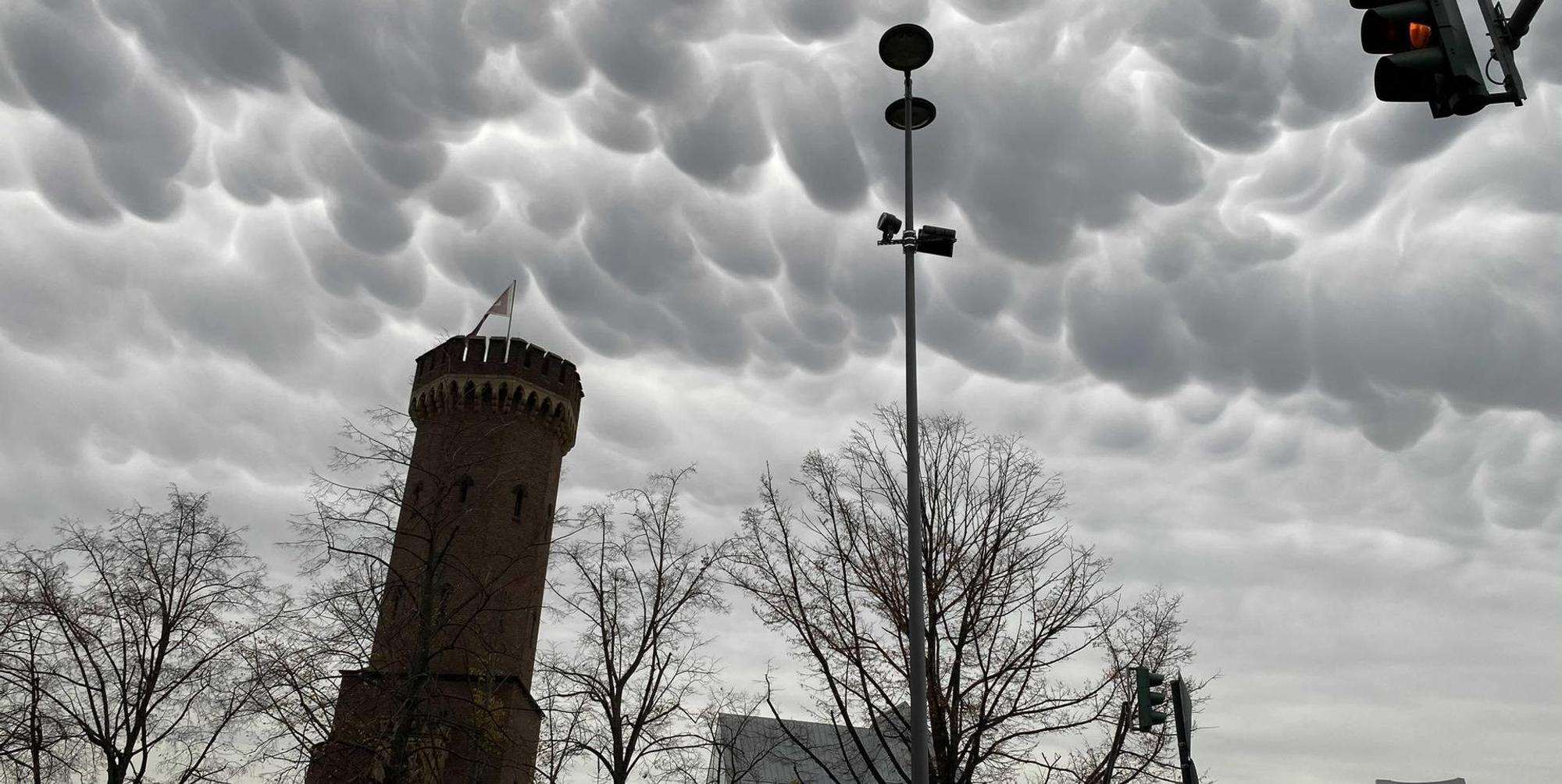 Wolken Köln