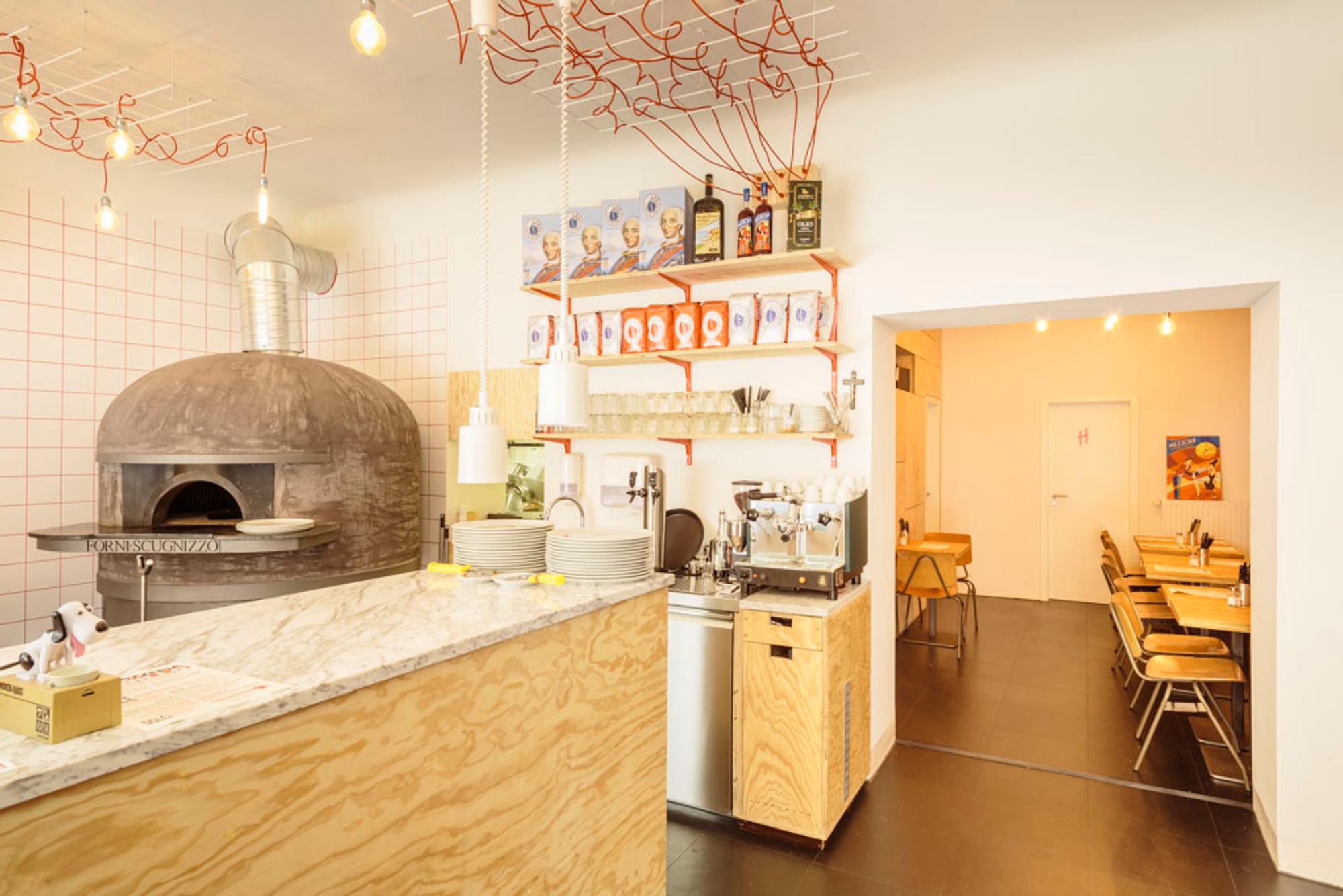 Gastro_Pizzeria_Scugnizzo-