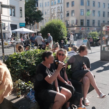 Neusser Platz_verpixelt