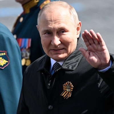 Putin Parade 090522