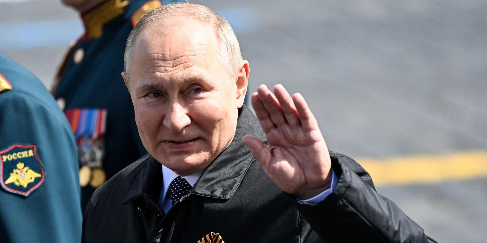 Putin Parade 090522