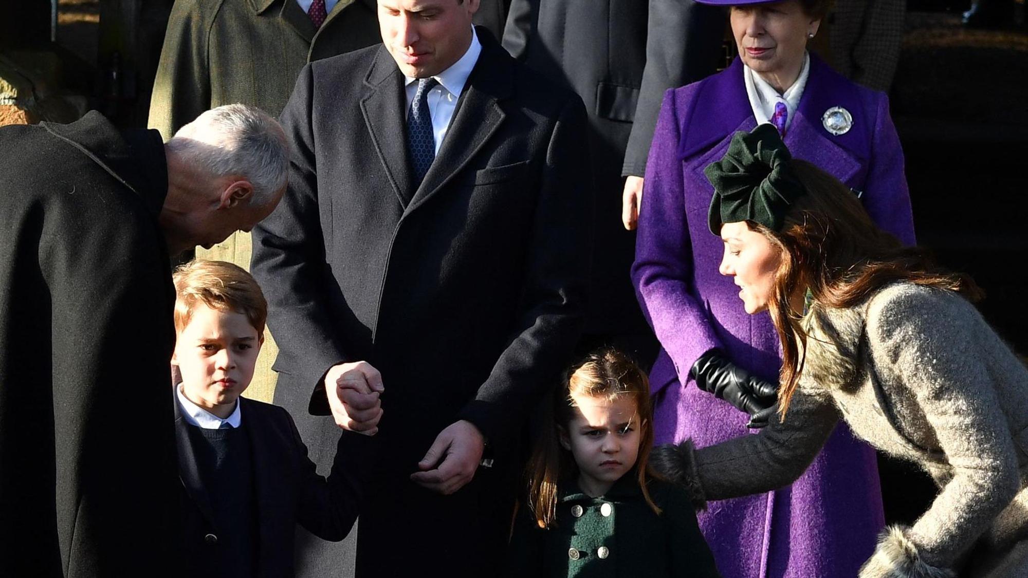 Die britischen Royals nach einem Gottesdienst.