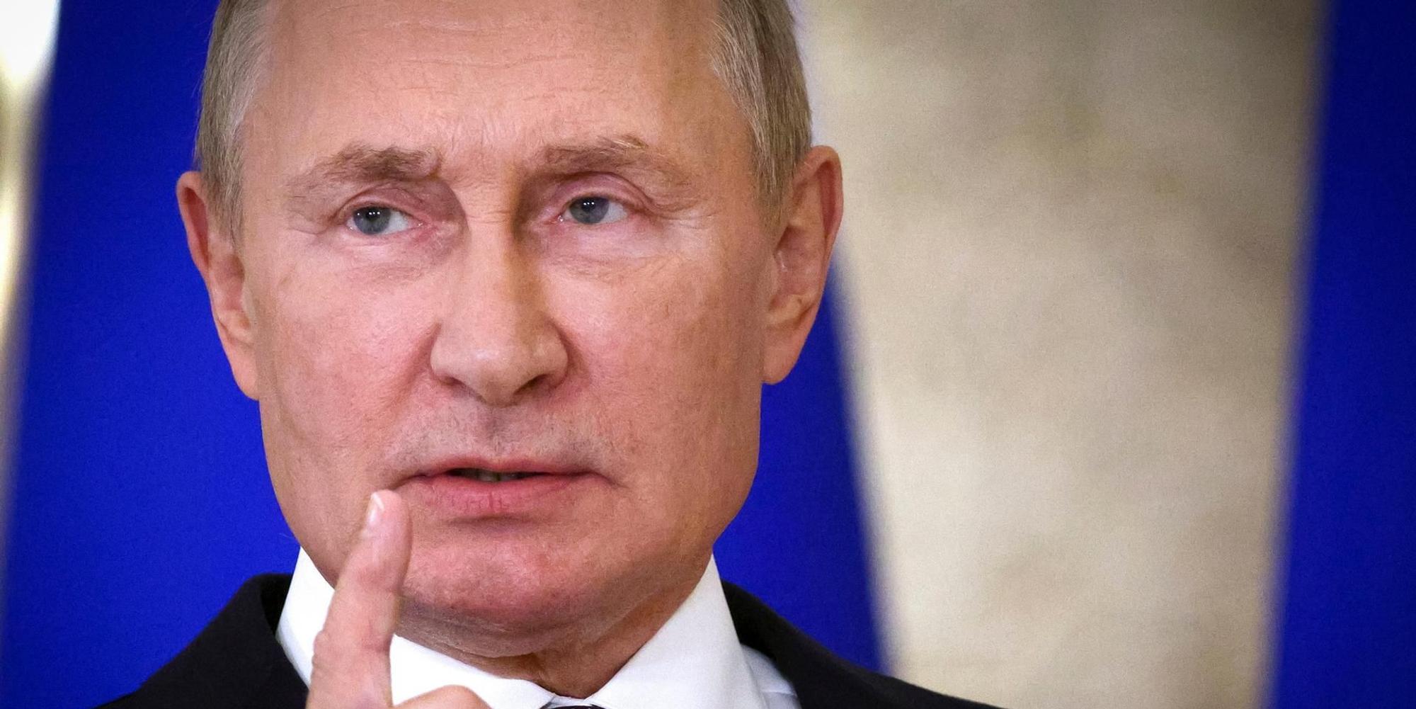 Putin Close 200822