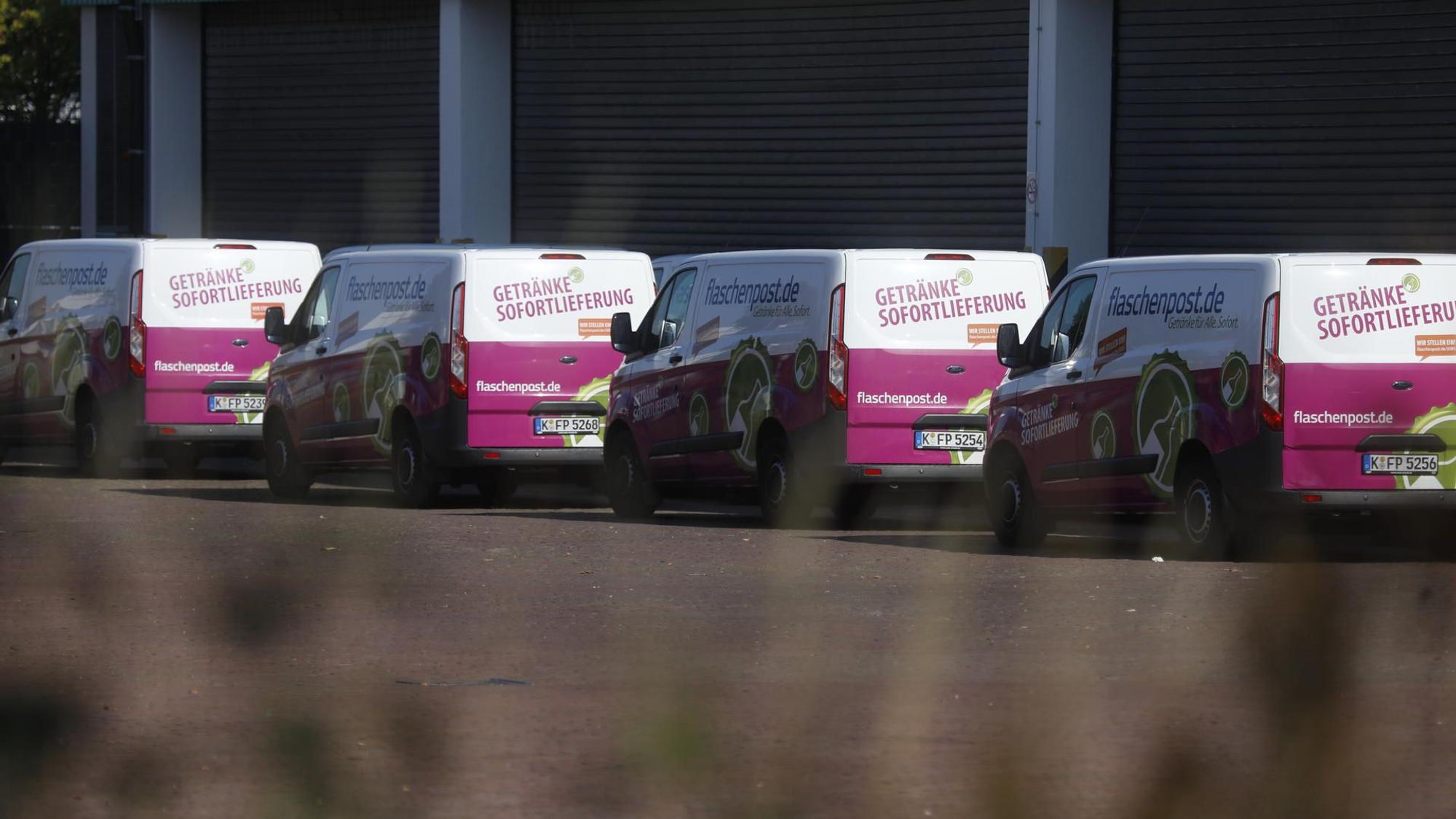 Lieferfahrzeuge von Flaschenpost