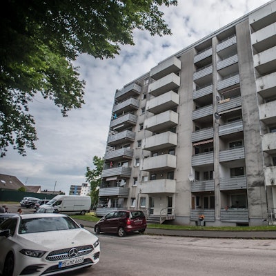 burscheid-sauers-weiden-1-_rar_rle_05172022ALF_7945