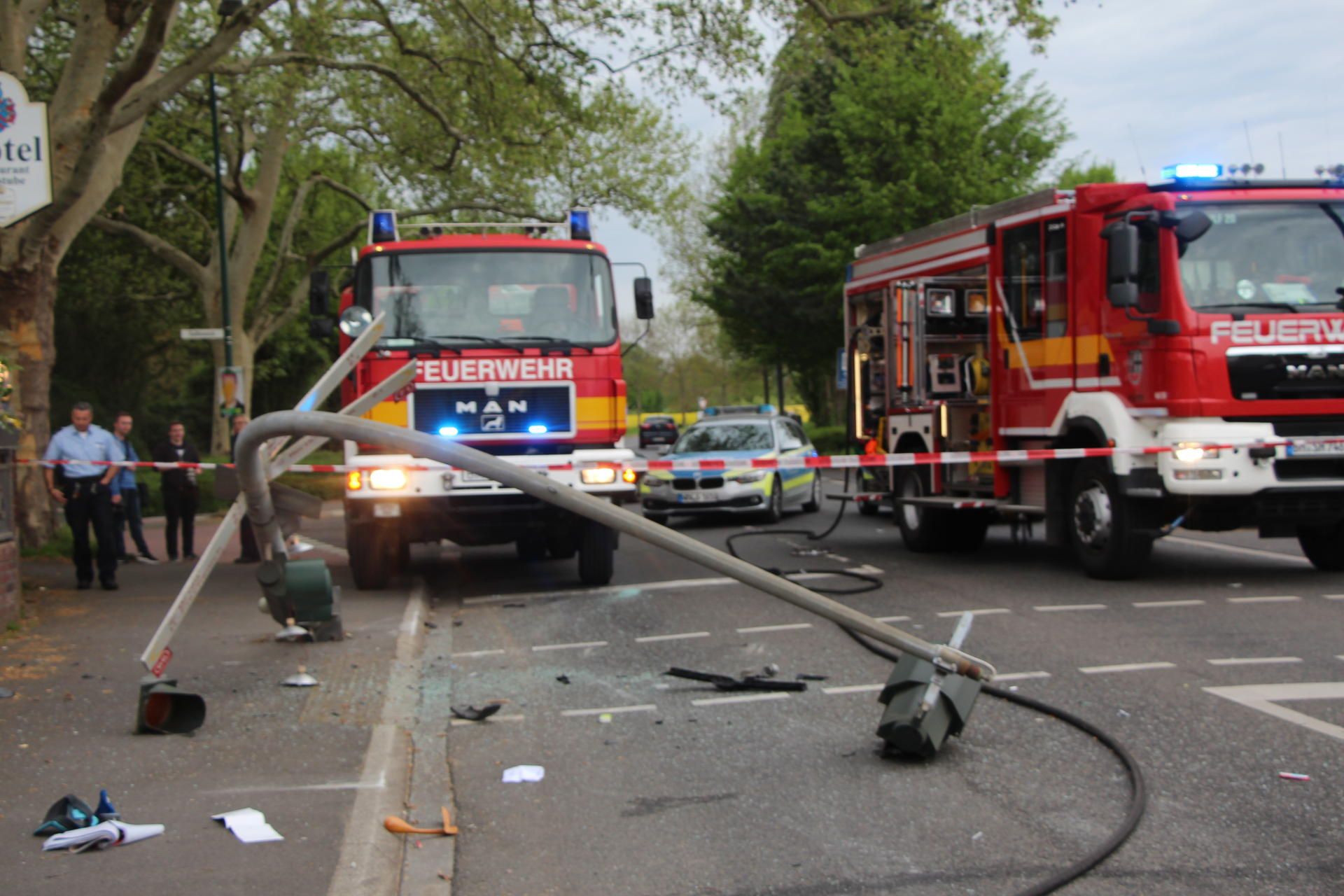 huerth_unfall_ampel_mkl_11_