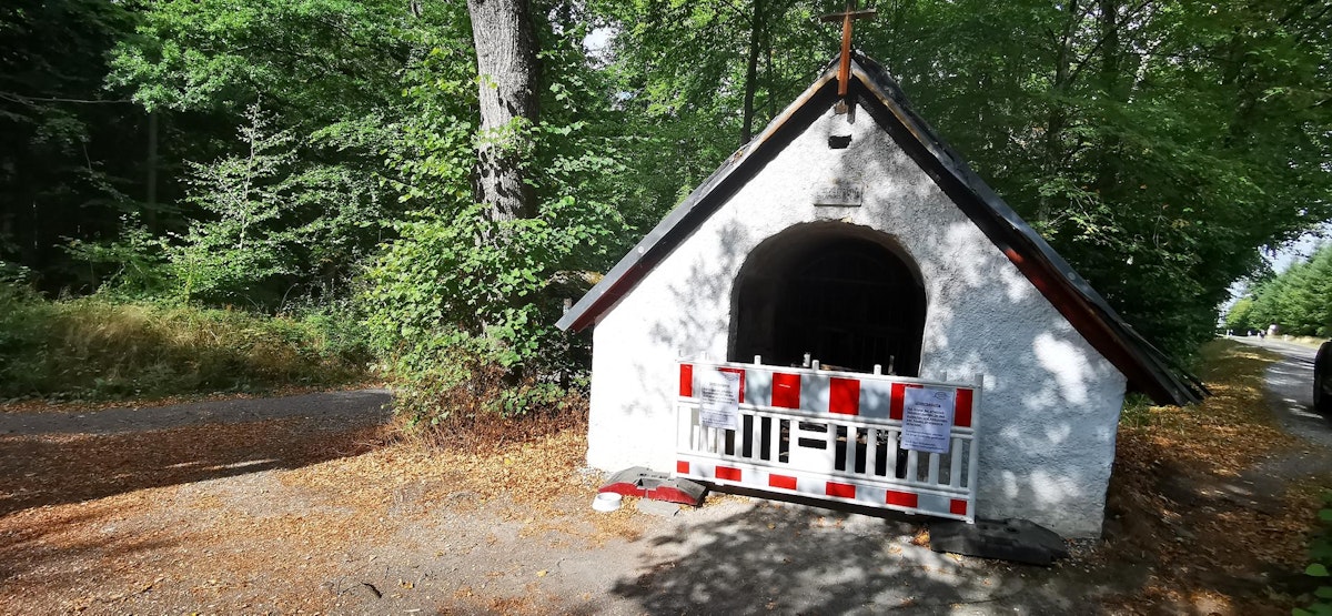 Bad Münstereifel: Eine Stiftung für die Waldkapelle Decke Tönnes ...