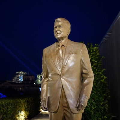 Ronald Reagan Statue