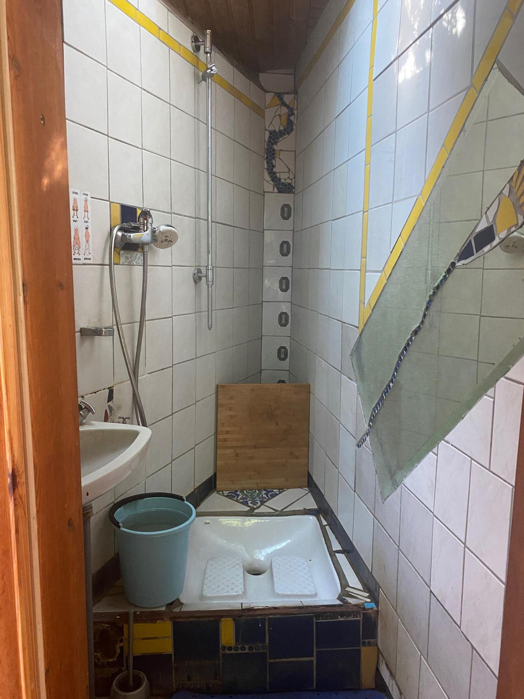 KS_Klo,Dusche, Bad in einem