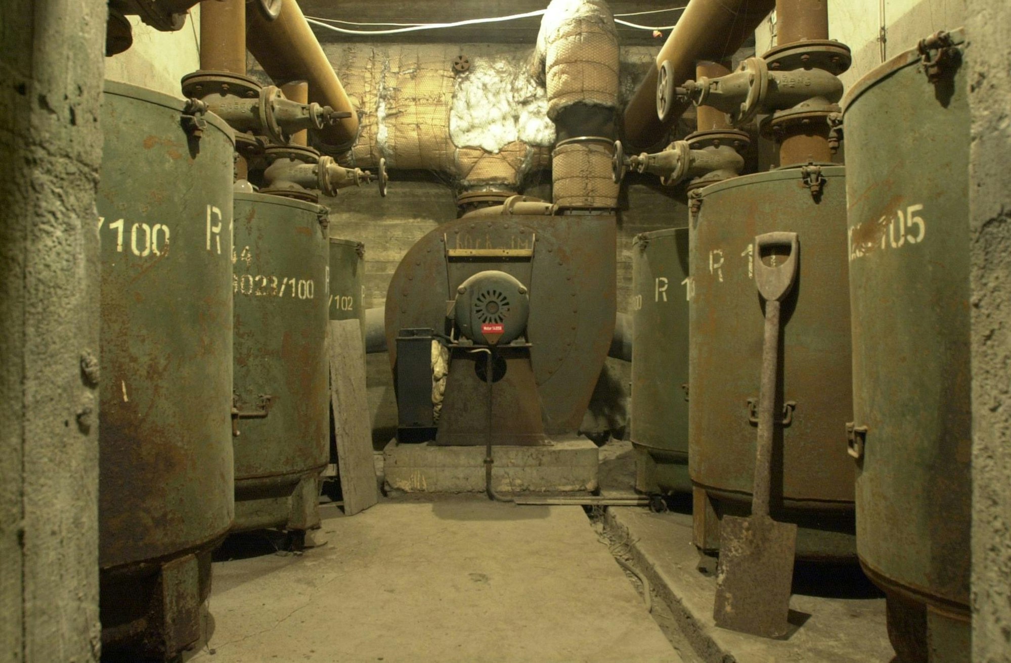 archiv_krieger_bunker_rar_10232003DSC_7180