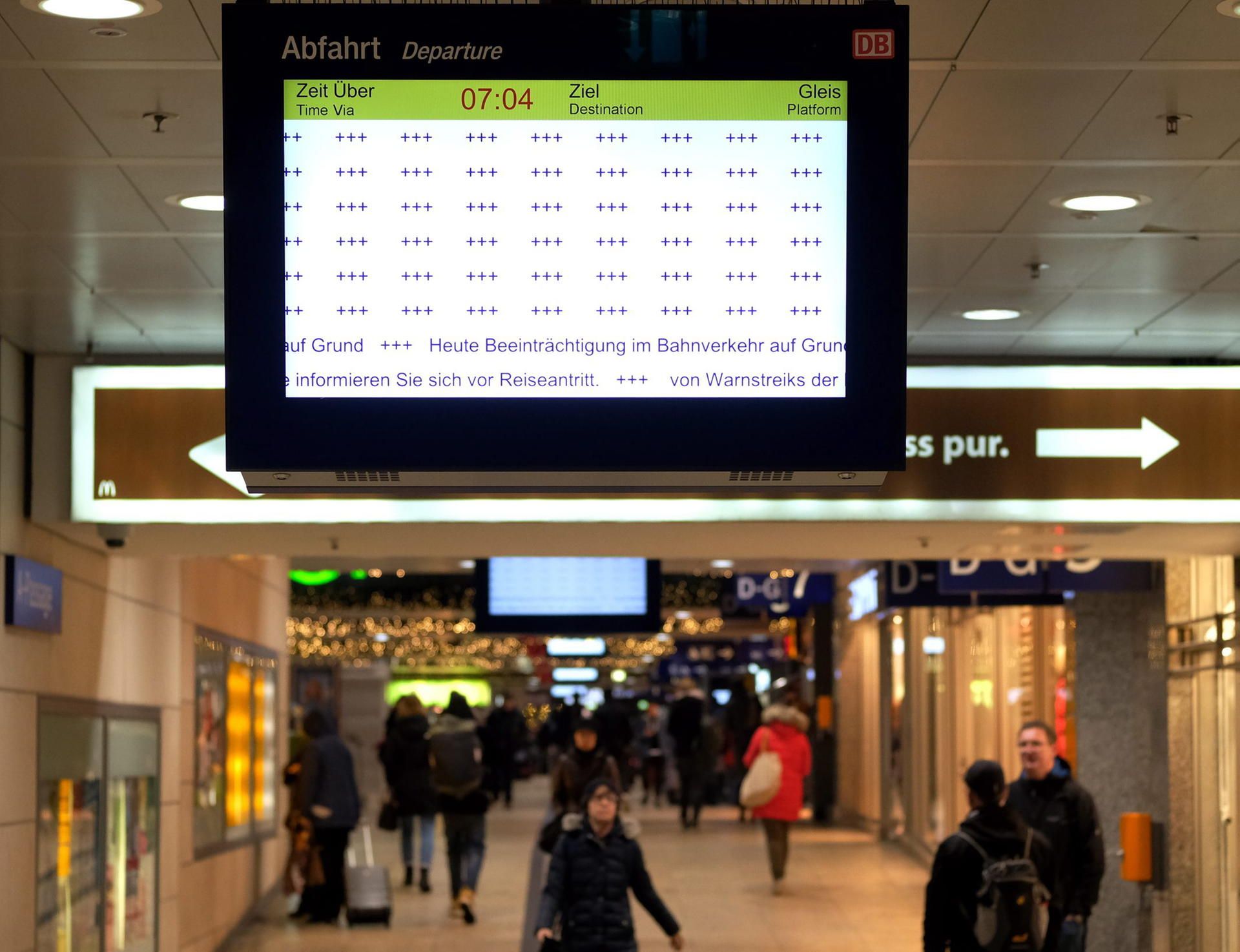 Am Bahnhof fielen alle Verbindungen aus