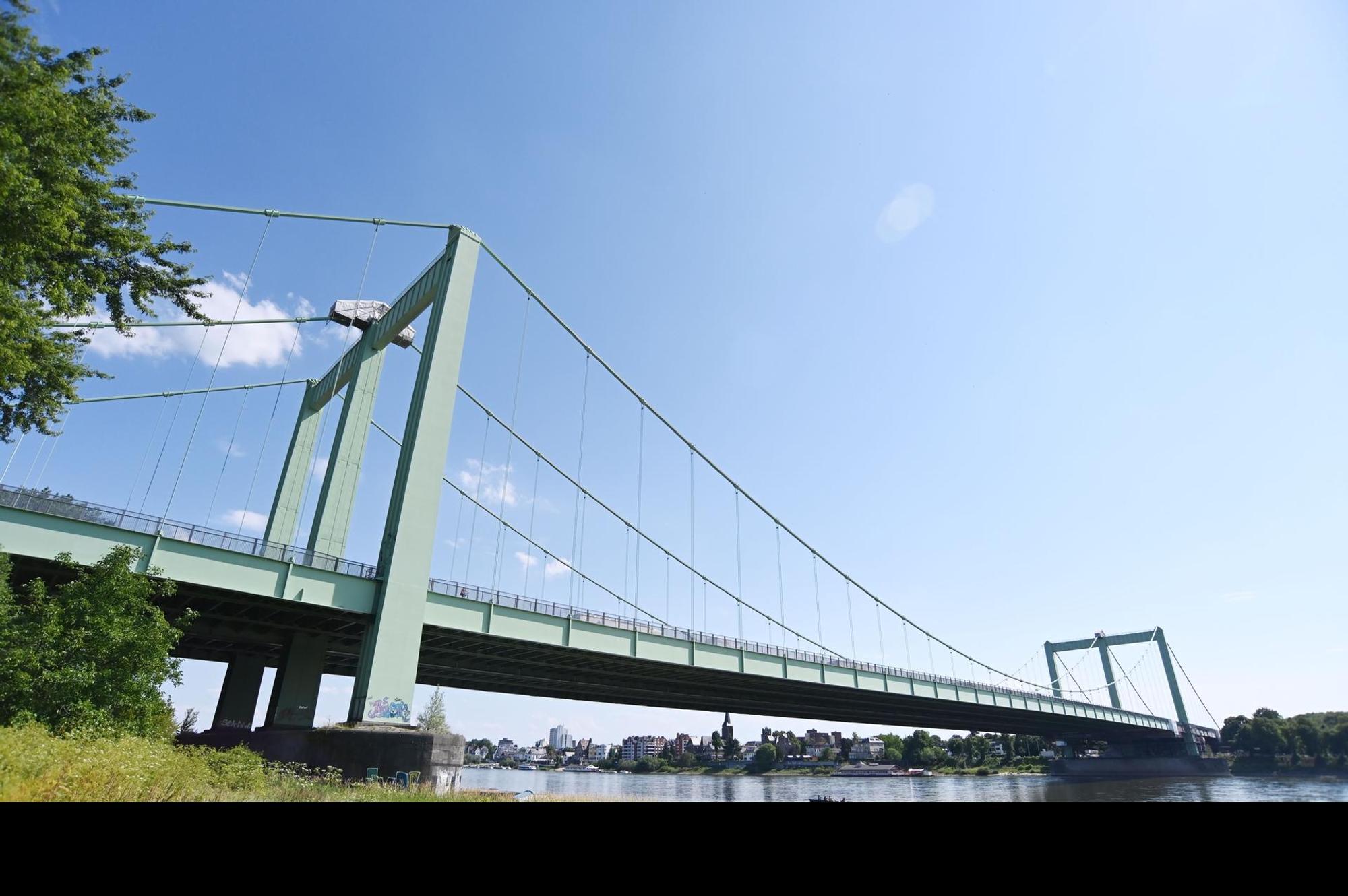 brücke rodenkirchen