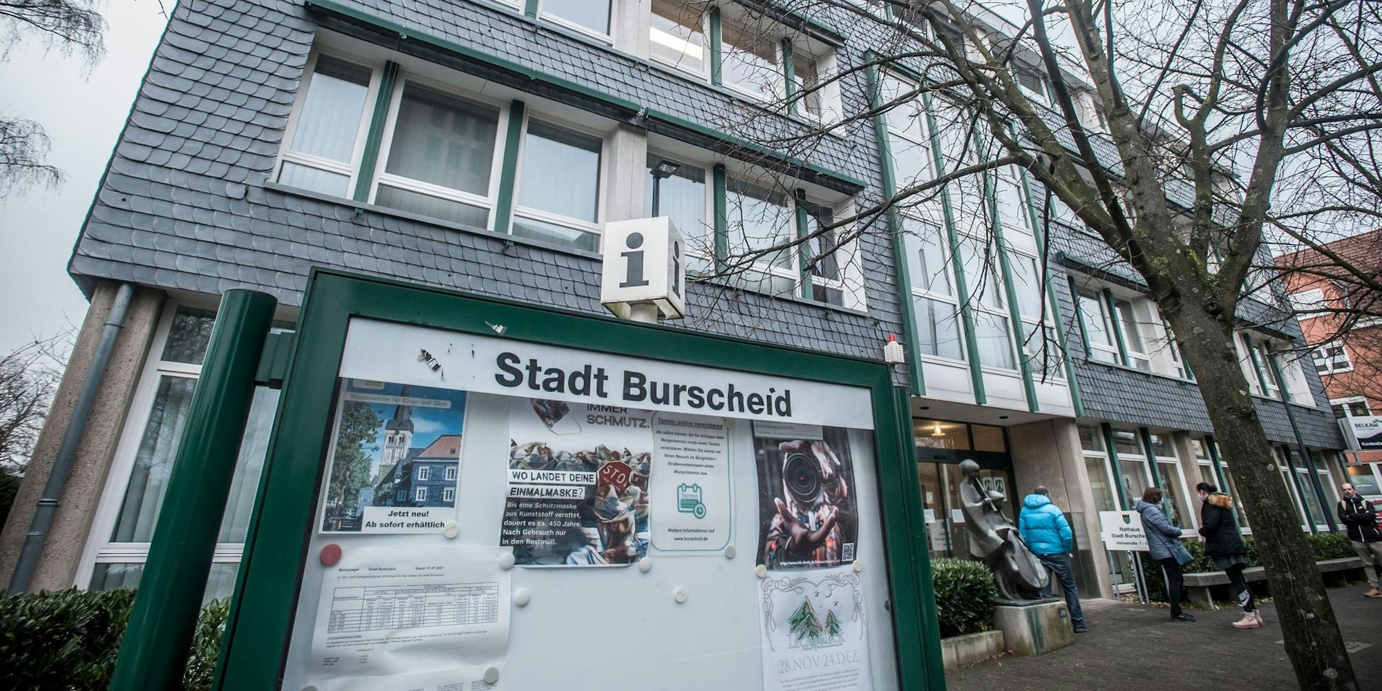 Infotafel Stadt Burscheid Rathaus