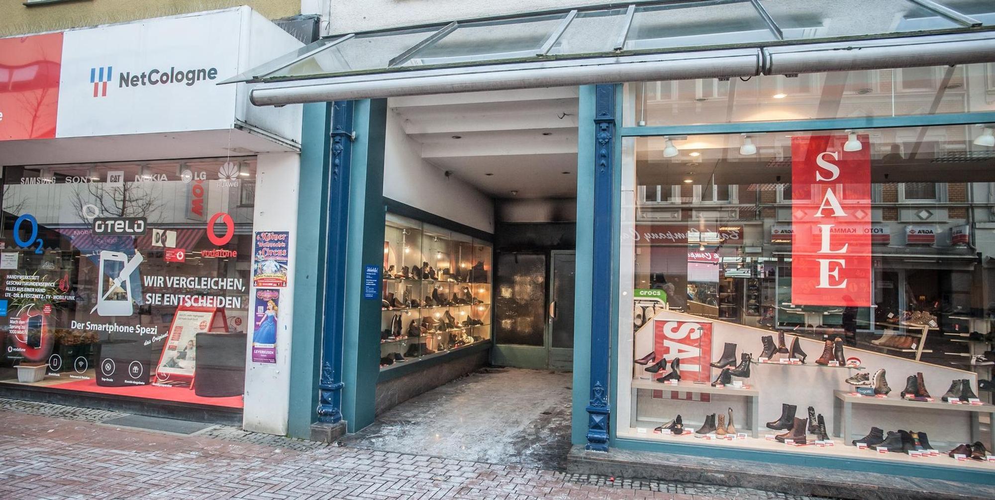 Feuer Opladen Kölner Straße_004