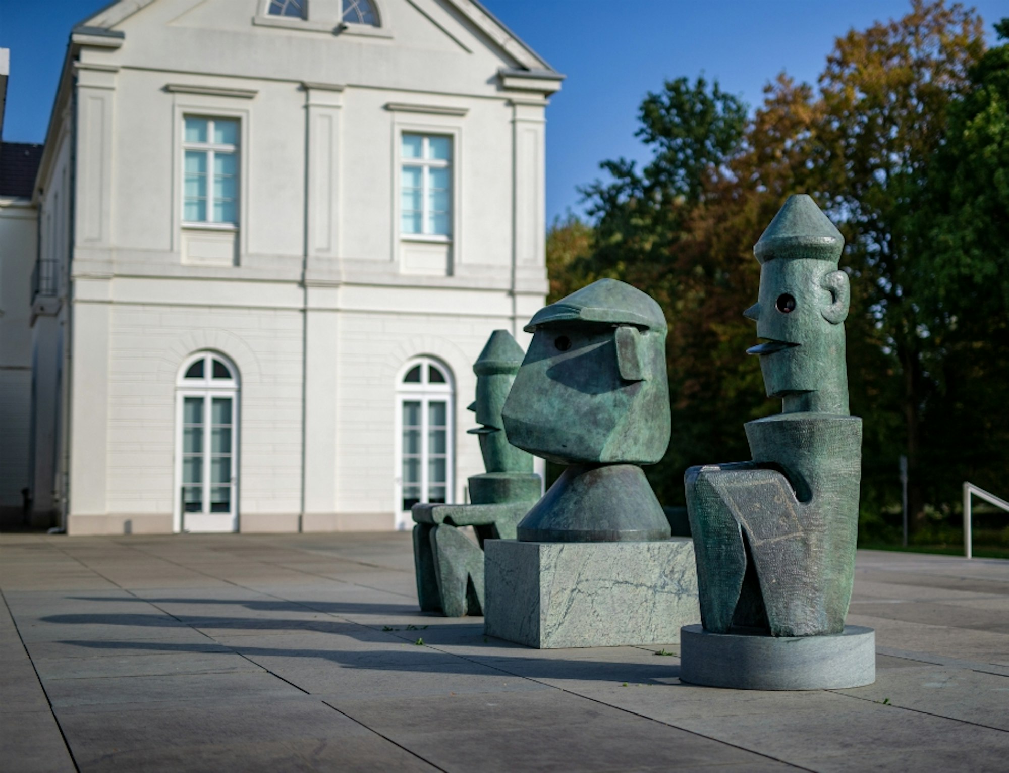 bruehl-max-ernst-museum-0114-tourismus-nrw-e