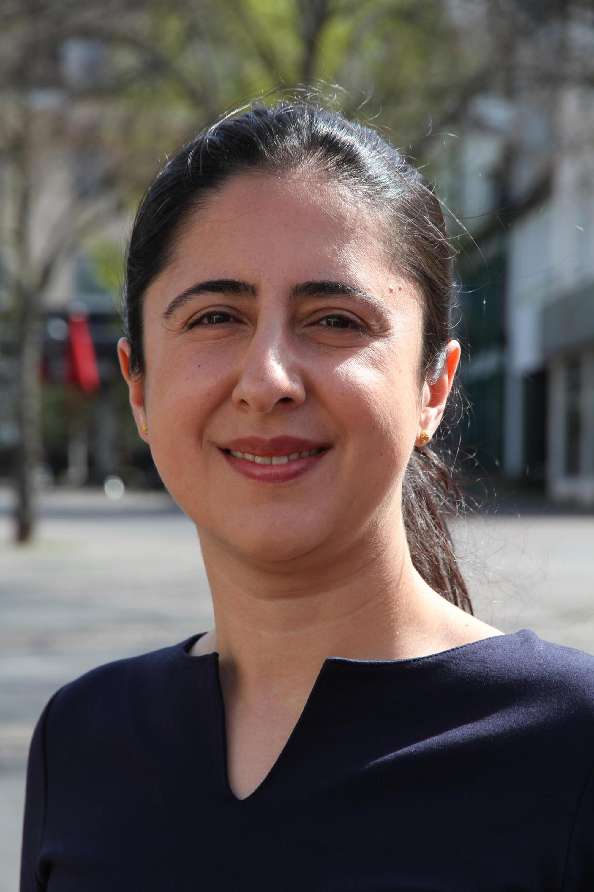 20220412-ah-Sara-Zorlu